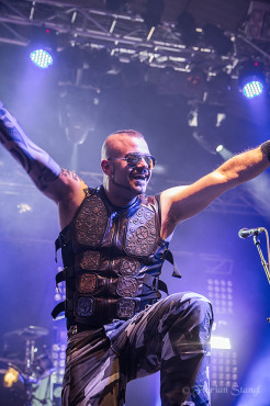 sabaton-21-9-2012-geiselwind-eventhalle-11