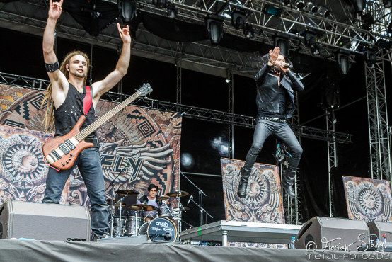 neonfly-masters-of-rock-10-7-2015_0030
