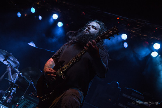 3-inches-of-blood-12-10-2012-musichall-geiselwind-38