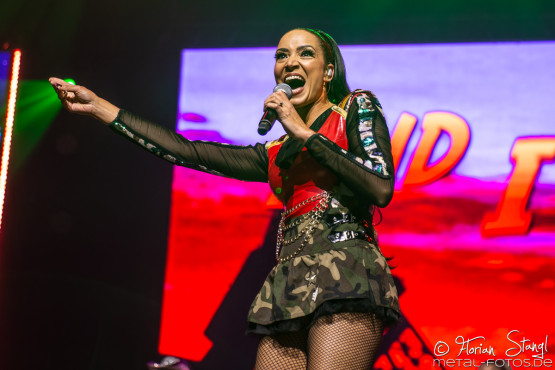 90s-Super-Show-Arena-Nuernberg-22-11-2025_0002