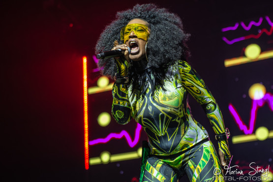 90s-Super-Show-Arena-Nuernberg-22-11-2025_0010
