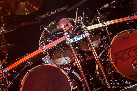 accept-tonhalle-muenchen-18-10-2014_0095