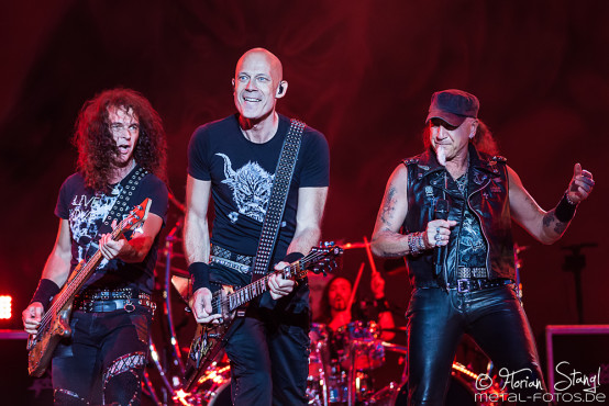 accept-bang-your-head-18-7-2015_0051