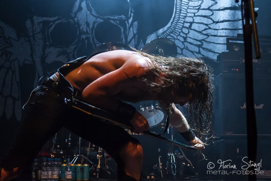 airbourne-kesselhaus-muenchen-10-11-2013_70