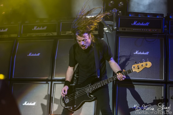 airbourne-rockavaria-30-05-2015_0032