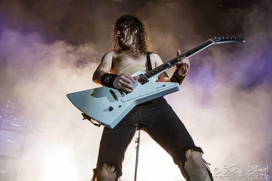 airbourne-rockavaria-30-05-2015_0052
