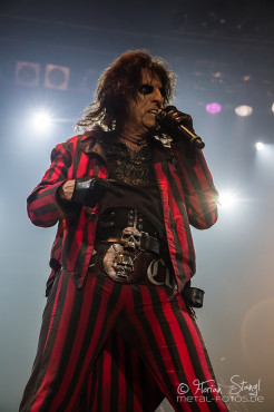 alice-cooper-stadthalle-lichtenfels-04-08-2013-46