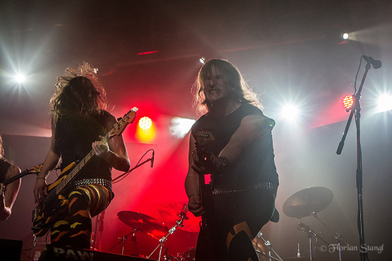 alpha-tiger-30-11-2012-rockfabrik-nuernberg-09