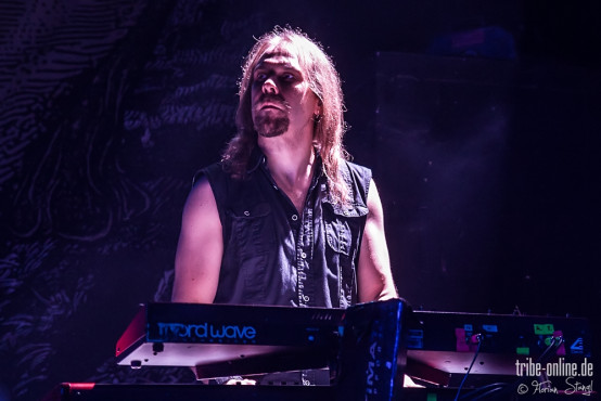 amorphis-hirsch-nuernberg-23-03-2014_0005