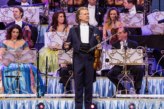 andre-rieu-und-sein-johann-strauss-orchester-arena-nuernberg-28-1-2017_0010