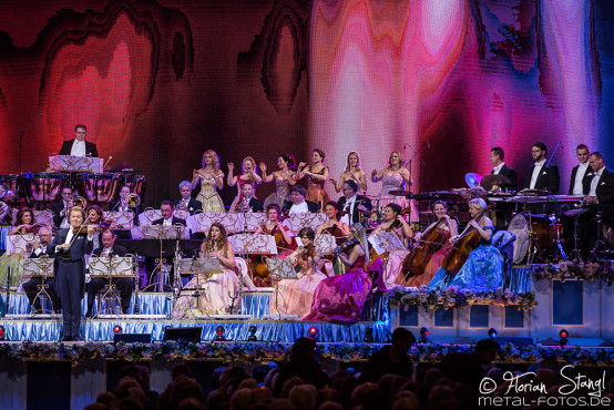 andre-rieu-und-sein-johann-strauss-orchester-arena-nuernberg-28-1-2017_0023