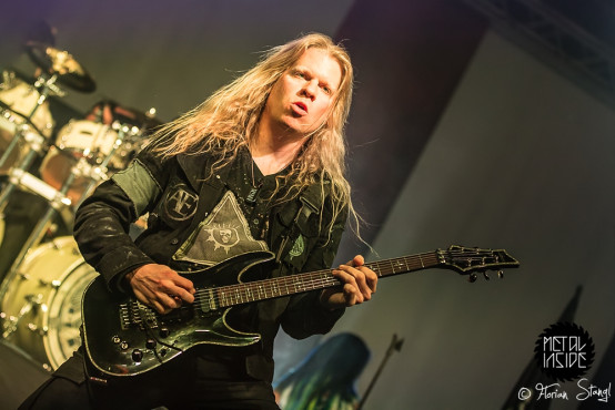 arch-enemy-eventhalle-geiselwind-12-12-2014_0003