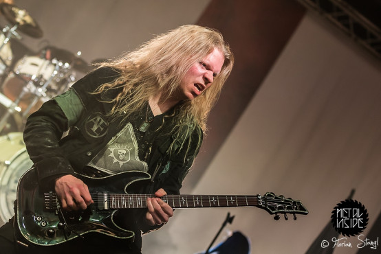 arch-enemy-eventhalle-geiselwind-12-12-2014_0016