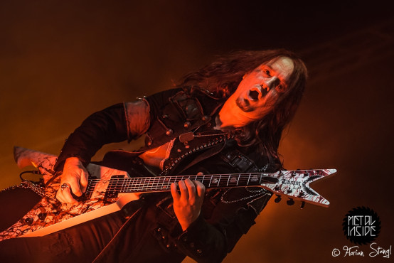 arch-enemy-eventhalle-geiselwind-12-12-2014_0024