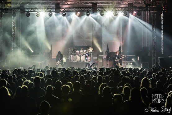 arch-enemy-eventhalle-geiselwind-12-12-2014_0036