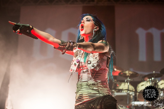 arch-enemy-eventhalle-geiselwind-12-12-2014_0048