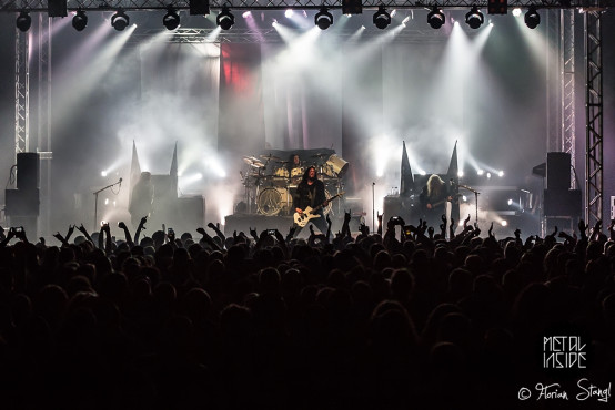 arch-enemy-eventhalle-geiselwind-12-12-2014_0068