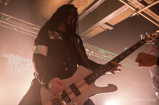 arch-enemy-17-10-2012-rockfabrik-ludwigsburg-24
