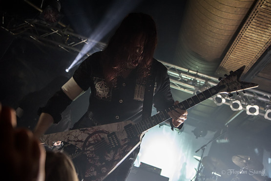 arch-enemy-17-10-2012-rockfabrik-ludwigsburg-9