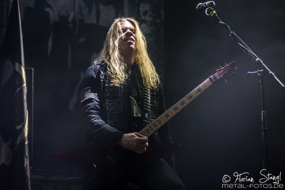 arch-enemy-arena-nuernberg-5-12-2015_0017