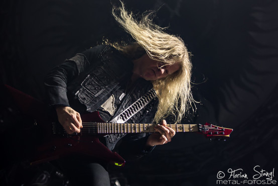arch-enemy-arena-nuernberg-5-12-2015_0021