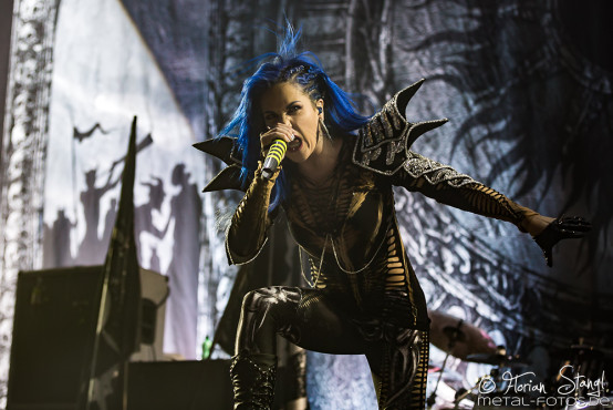 arch-enemy-arena-nuernberg-5-12-2015_0025