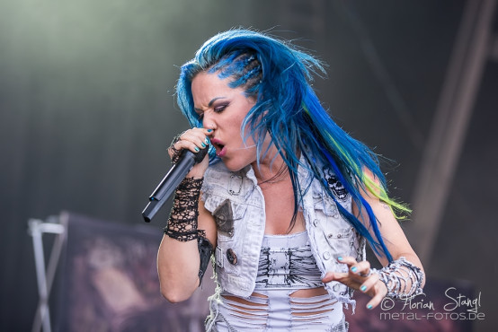 arch-enemy-summer-breeze-2014-14-8-2014_0041