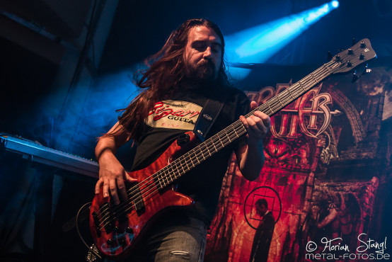 archer-loewensaal-nuernberg-19-12-2015_0015