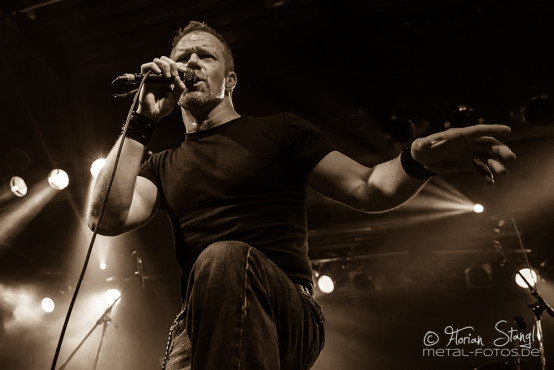 ashes-of-ares-backstage-muenchen-04-10-2013_36