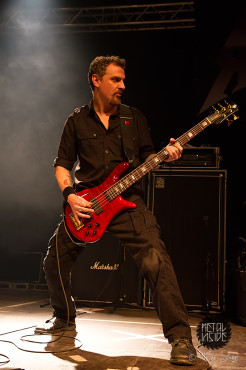 attacker-metal-assault-wuerzburg-2-2-2013-12