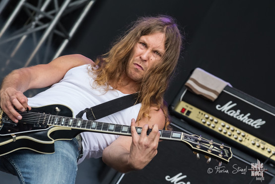 audrey-horne-rock-harz-2013-11-07-2013-09