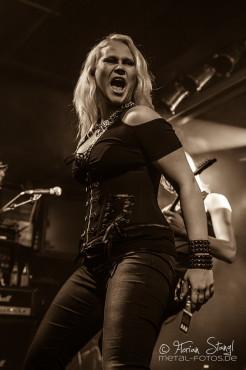 battle-beast-backstage-muenchen-04-10-2013_13