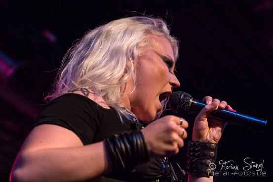 battle-beast-backstage-muenchen-04-10-2013_27