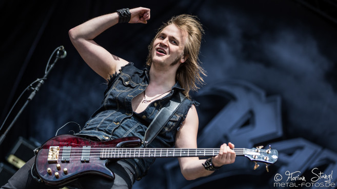 battle-beast-bang-your-head-2016-14-07-2016_0004