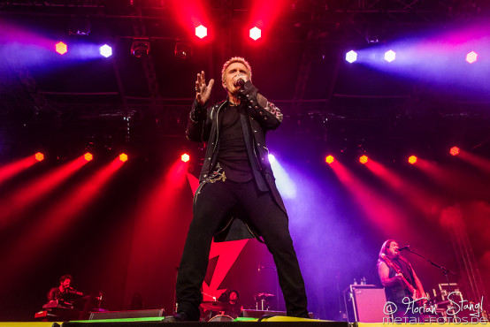billy-idol-sommernachtstraum-muenchen-25-7-2015_0039