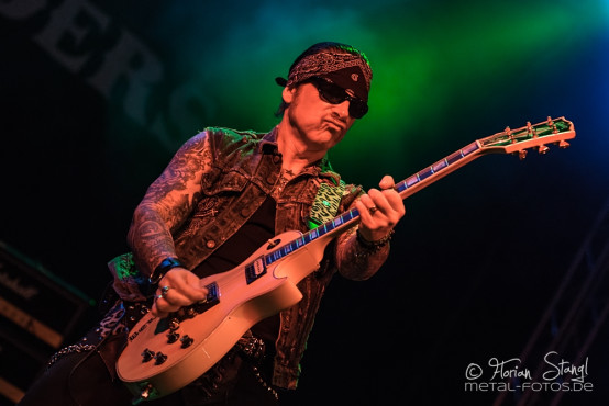 black-star-riders-31-7-2014_0001