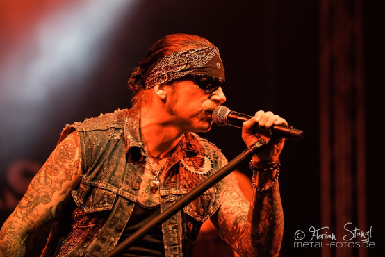 black-star-riders-31-7-2014_0042