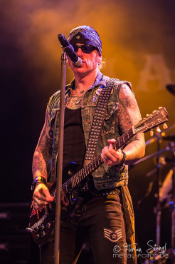 black-star-riders-31-7-2014_0074