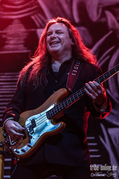blind-guardian-out-and-loud-31-5-20144_0004