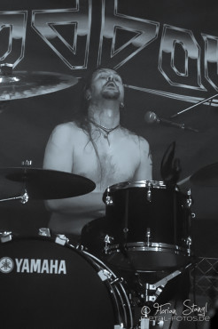 bloodbound-rockfabrik-nuernberg-02-04-2014_0105