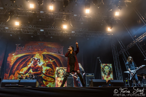 bloodbound-masters-of-rock-9-7-2015_0025