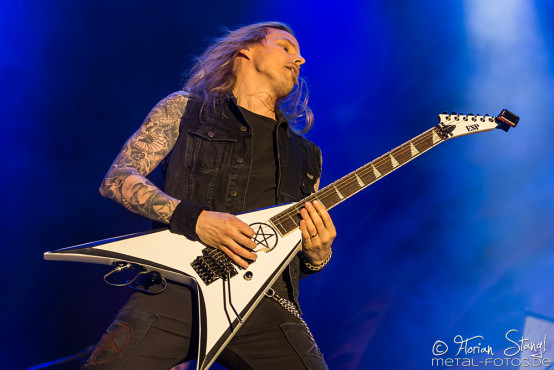 bloodbound-masters-of-rock-9-7-2015_0040