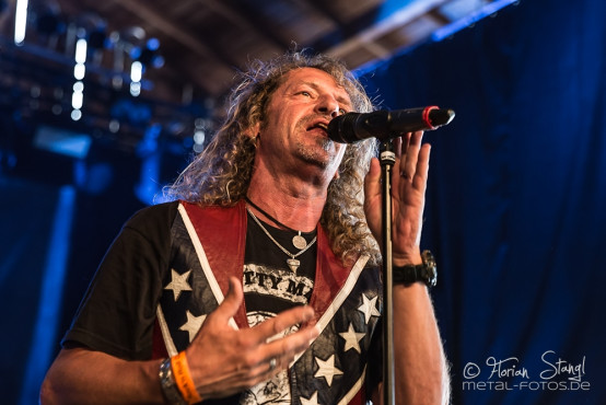 bonfire-pyras-classic-rock-2014-9-8-2014_0032