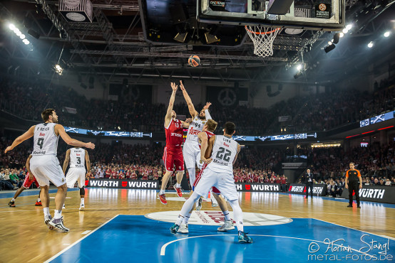 brose-baskets-real-madrid-arena-nuernberg-25-02-2016_0027
