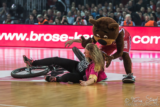 brose-baskets-real-madrid-arena-nuernberg-25-02-2016_0041