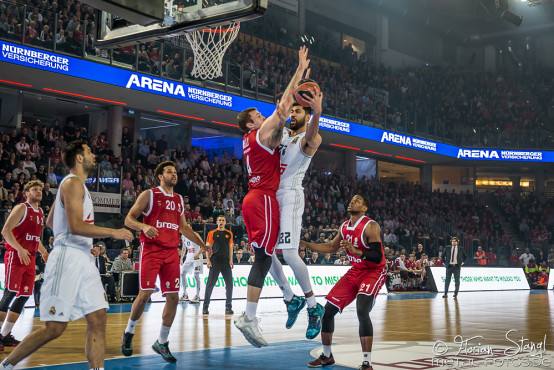brose-baskets-real-madrid-arena-nuernberg-25-02-2016_0072