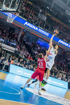 brose-baskets-real-madrid-arena-nuernberg-25-02-2016_0074