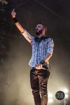 caliban-with-full-force-2013-30-06-2013-50