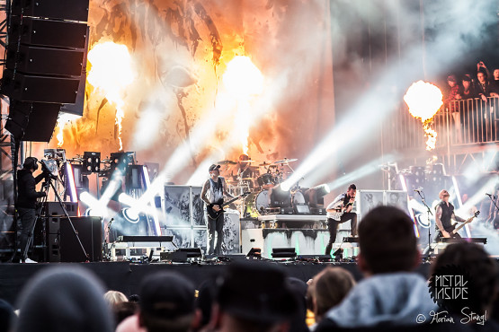 caliban-with-full-force-2013-30-06-2013-56