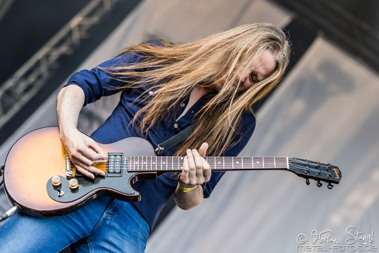 carcass-out-loud-04-06-2015_0009